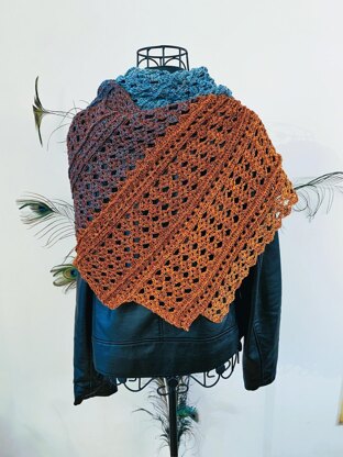 Triangular Scarf "Rhoxane"