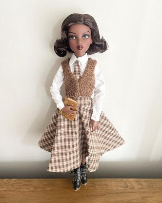 Ellowyne Wilde & Neema Education in Ennui