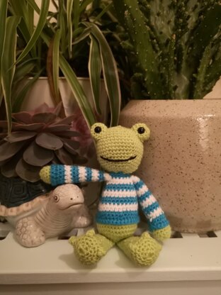 Crochet Frog