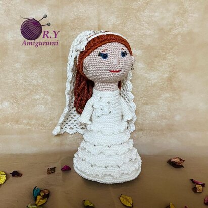 Amigurumi Lala wedding dress