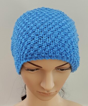 Hailey - seamed 12ply ponytail beanie