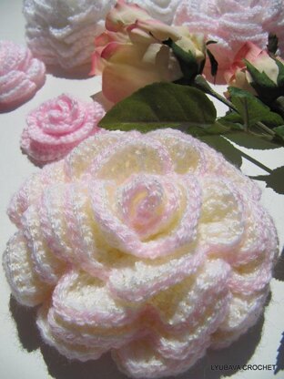 Gorgeous Crochet Rose Flower Tutorial