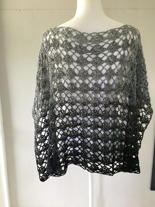 Diamonds Poncho