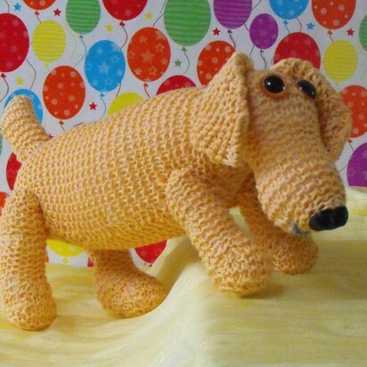 NURSERY SAUSAGE DOG TOY KNITTING PATTERN - MADMONKEYKNITS