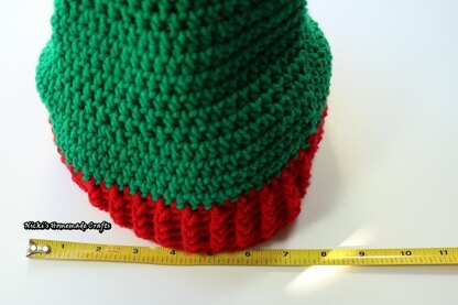 Elf hat with Pom-pom