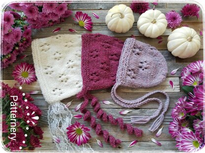 Flowery Lace bonnet