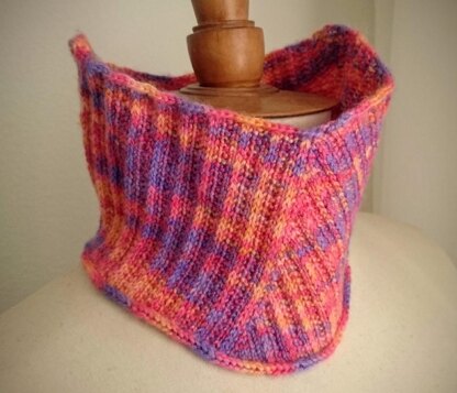 Wraparound cowl