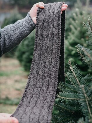 Open and Fold Cabled Scarf