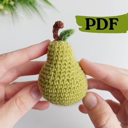 Crochet pear pattern