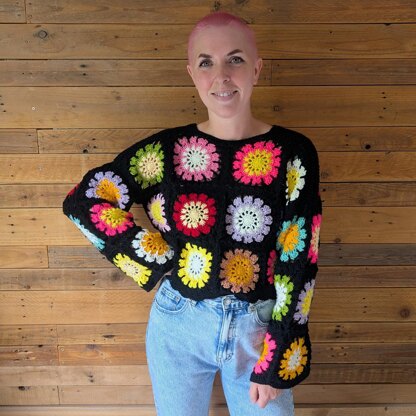 Patchwork Petals Pullver