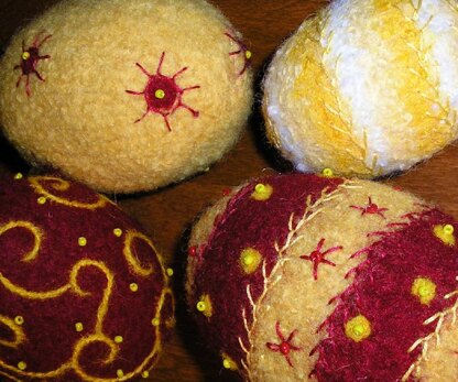 Felted Woolly Eggs Pattern