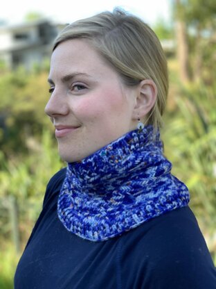 Brushstroke Cowl