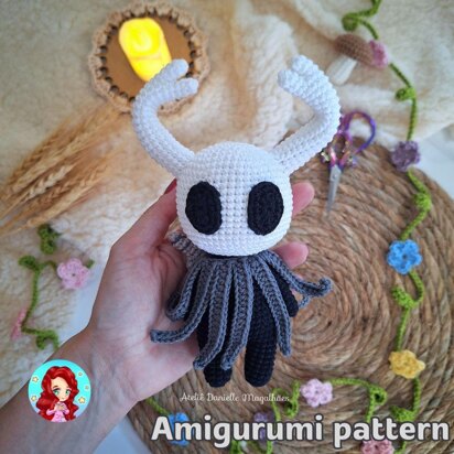 Hollow Knight Amigurumi Pattern - Fanart