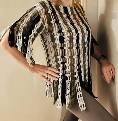 AVANT-GARDE SWEATER