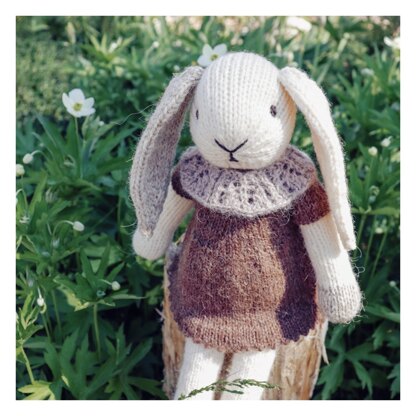 Bunny-girl Bridget in Russian