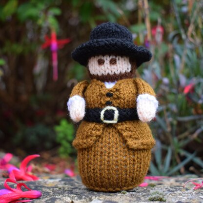 Bonfire Night Guy Fawkes Doll Knitting Pattern - Toy Knitting Pattern