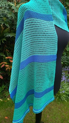 Emerald Drift Shawl