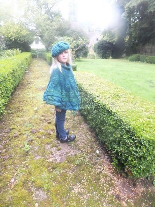 Child's Leaf Poncho With Matching Beret