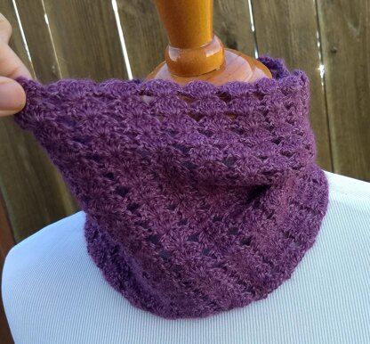 Simple Shells Cowl