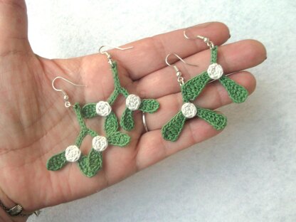 Mistletoe earrings