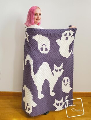 A Ghoul's Best Friend Blanket