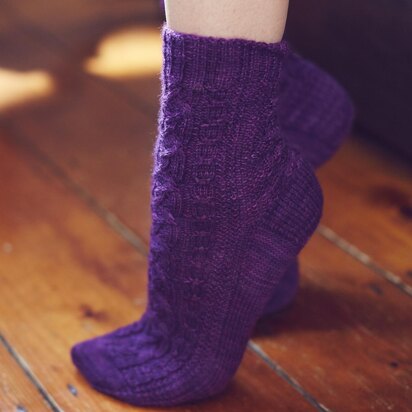 Interlaced Socks - knitting pattern