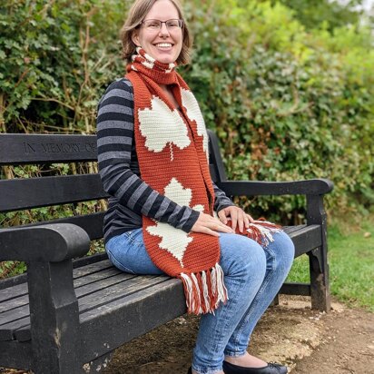 British Leaves Autumnal Scarf