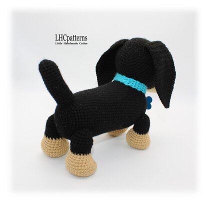 Dachshund Dog Crochet Pattern