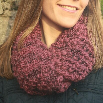 Berry Snood