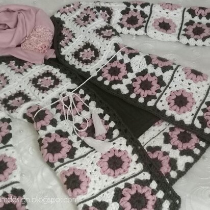 ROSE Granny Square Cardigan