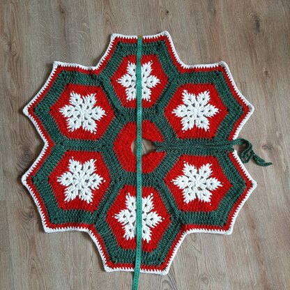 Christmas tree skirt
