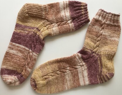 Cable knitted socks