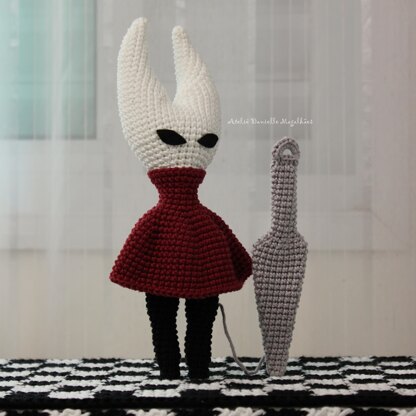 Needle Wielder Bug Amigurumi Pattern – Stylized Crochet Doll (PDF, US Terms)