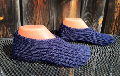 Super Simple Knit Slippers