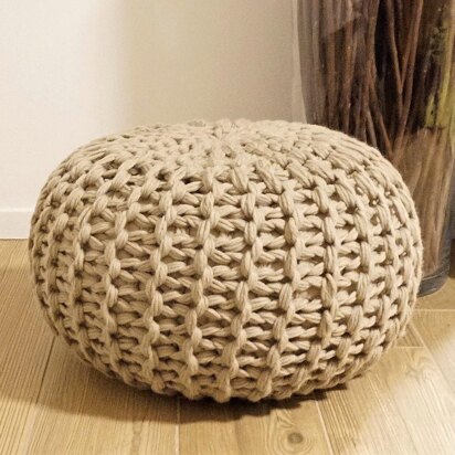 Cosy Pouf Foot Stool Video Tutorial
