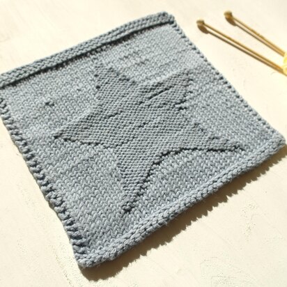 Star knit purl face cloth square