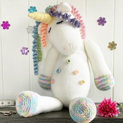 Unicorn knitting pattern 19015