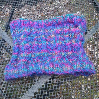 Cable Chunky Cowl