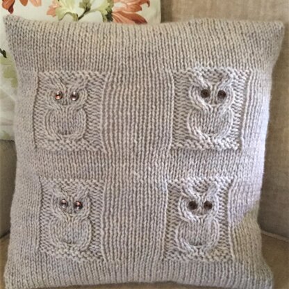 4 Owls Cushion