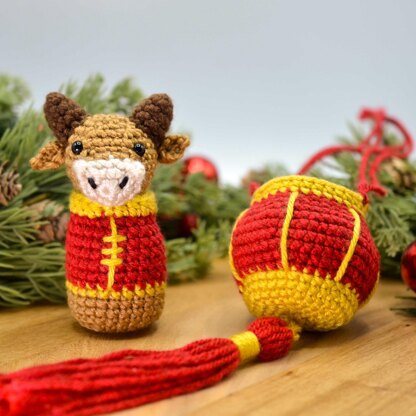 Lunar New Year Lantern Ox