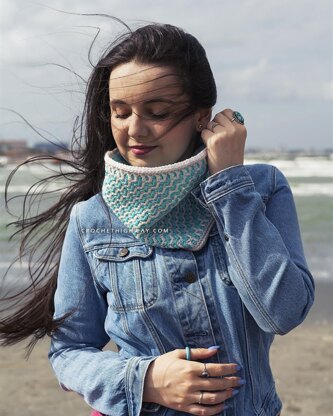 Steppingstone Cowl