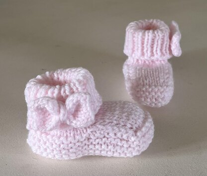 Luna Bow Baby Booties