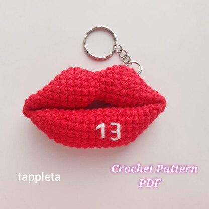 Red lips lucky 13 Crochet pattern