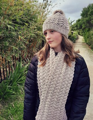 Queenstown Beanie and Scarf