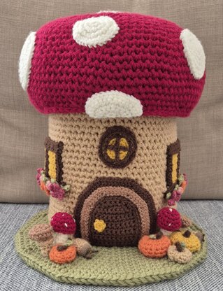 Mushroom House Home Autumn Fall Fairy Crochet Amigurumi