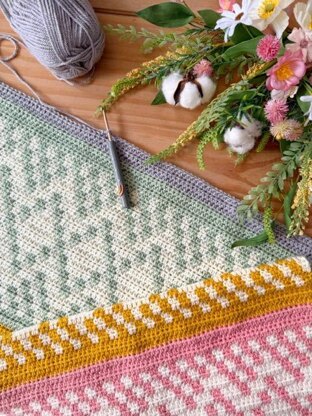 Mosaic Diamond Blanket