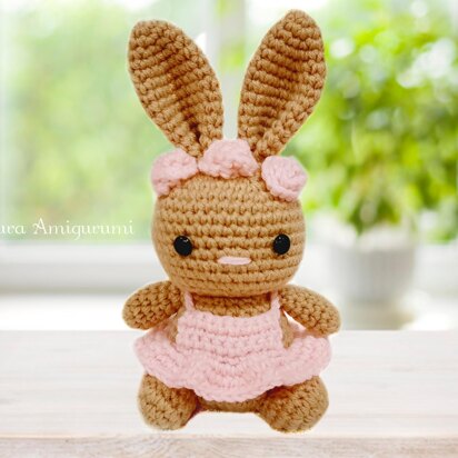 Crochet pattern bunny Mila