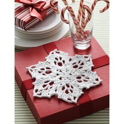 Snowflake Dishcloth in Bernat Handicrafter Holidays