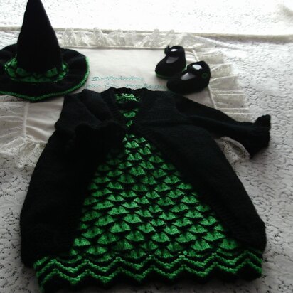 68. Witches Halloween Dress Set