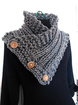 752-HECTANOOGA Side Buttoned Knit Scarf Cowl